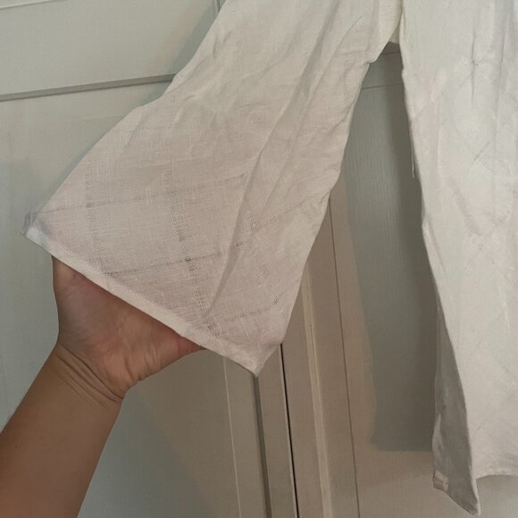 Nikki Valenti White 100% Linen Top - Picture 4 of 4